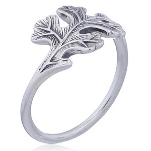 A oxidized 925 silver oak leaf ring