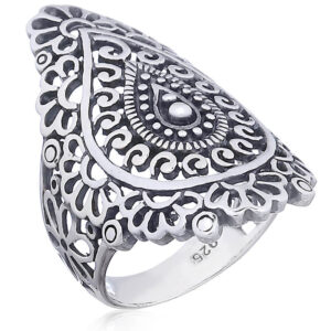 A fancy floral nested teardrop silver ring