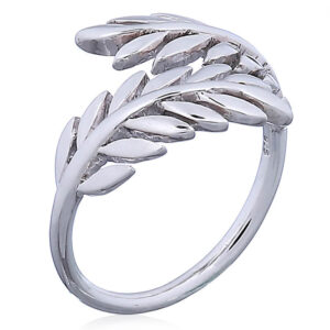 A laurel crown open silver ring