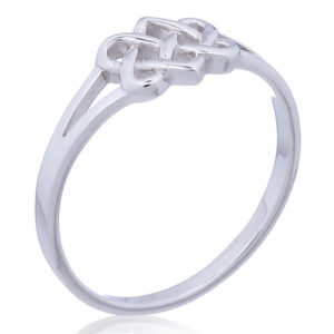 A intertwined sterling silver knot ring