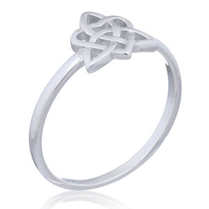 A celtic in heart knot 925 silver ring