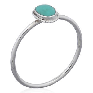 A floral ovate turquoise sterling silver ring