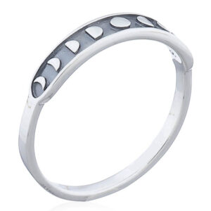 A progressing of moon in 925 sterling silver ring