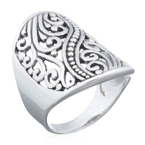 A intricate silver work filigree 925 ring