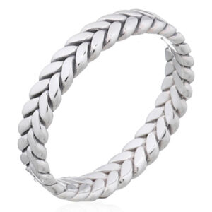 A dutch braided 925 silver band ring