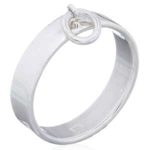 A hanging donut ring on plain silver band ring