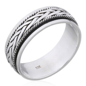A braided string spinner 925 sterling silver band ring