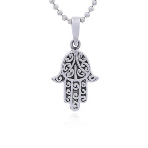 A unique 925 sterling silver hand of fatima / hamsa pendant