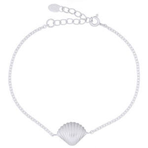 A cockle shell 925 sterling silver bracelet