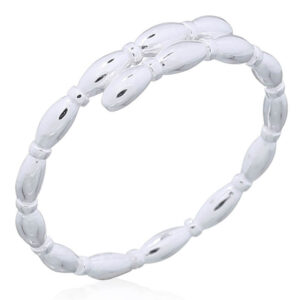 A 925 silver ring row of oval beads