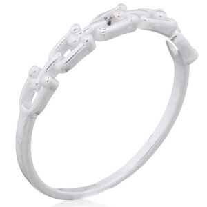 A belt locks linked 925 silver stack ring
