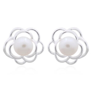 A pair of freshwater pearl ornamented flower 925 silver stud earrings