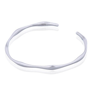A plain silver double side waves 925 bangle