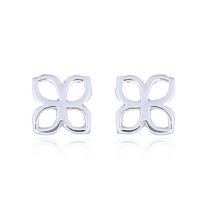 A pair of adorable four leaf clover 925 silver stud earrings