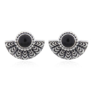 A pair of bohemian tribal fan black stone stud 925 silver earrings