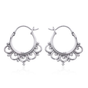 A pair of stylish boho hoops 925 silver earrings