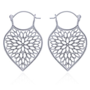 A pair of pointed oval pattern silver hoop earrings