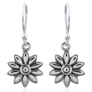 A pair of embossed flower 925 silver dangle earrings