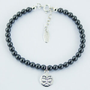 A swarovski crystal pearl bracelet silver butterfly charm