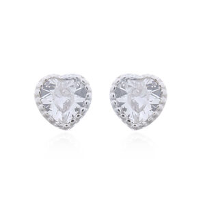 A pair of tiny delightful heart with white cz 925 silver stud earrings