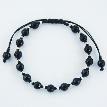 A faceted black agate stone & silver beads shamballa bracelet