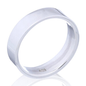 A flat handcrafted silver men band ring minimalistic design