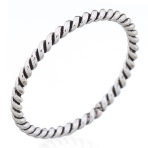 A sterling silver twisted rope stack men ring