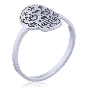 A love-struck sugar skull silver ring