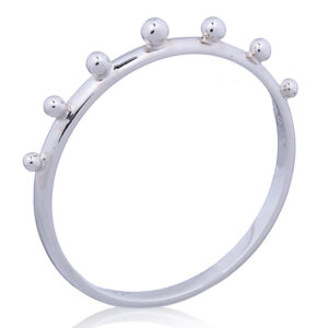 A 7 beads role on 925 plain stackable ring