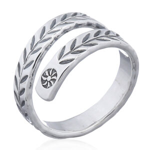 A 925 silver adjust ring with bamboo leaves stamped on