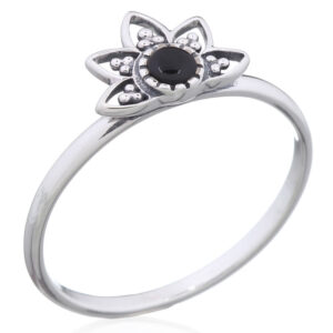 A mandala lotus with black stone 925 silver ring