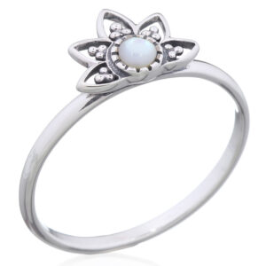 A mandala lotus with mop 925 silver ring