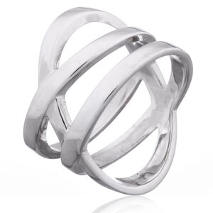 A gorgeous diagonally crossed shiny 925 silver bands airy ring