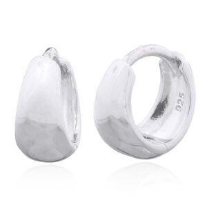 A pair of simple petit dome huggie 925 silver earrings