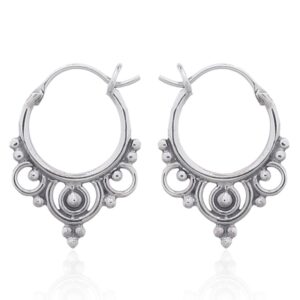 A pair of boho vintage earrings hoop 925 sterling silver