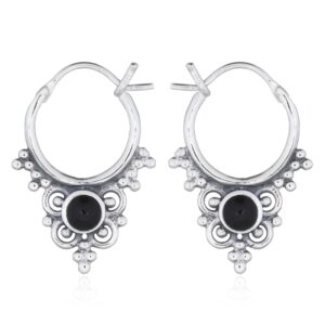 A pair of boho antiqued hoop synthetic black stone earrings 925 silver