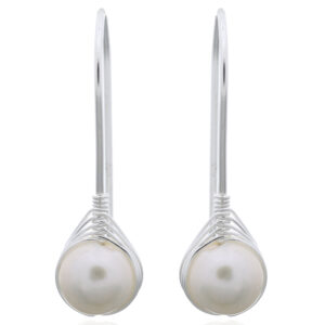 A pair of 925 silver wire wrapped dainty shell pearl drop earrings