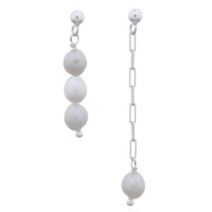 A pair of freshwater pearl in paperclip chain sterling silver stud earrings