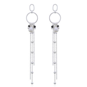 A pair of freshwater pearl and black agate in long chain tassel 925 studs