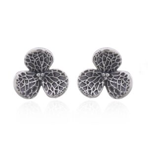 A pair of small three petal flower vintage stud earrings 925 silver