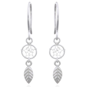A pair of simply adorable dream catcher dangle earrings 925 silver
