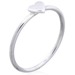 A sterling silver minimalist heart stack ring