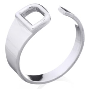 A sterling silver initial letter "d" ring