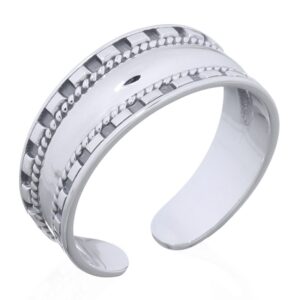 An adjustable darkened squares sterling silver ring