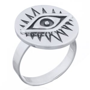 A evil eye in relief round 925 silver ring