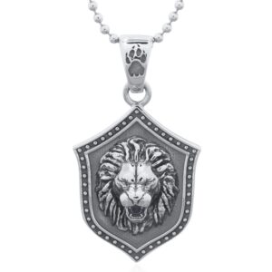 A wild lion head 925 sterling silver pendant