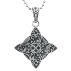 A 925 sterling silver vintage viking irish celtic knot pendant
