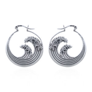 A pair of great waves 925 sterling silver hoops