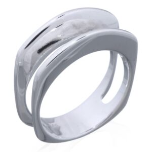 A stylish two in one smoothed 925 silver angular shaped bands