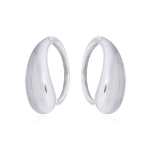 A pair of circular hooks waterdrop 925 silver hoop earrings